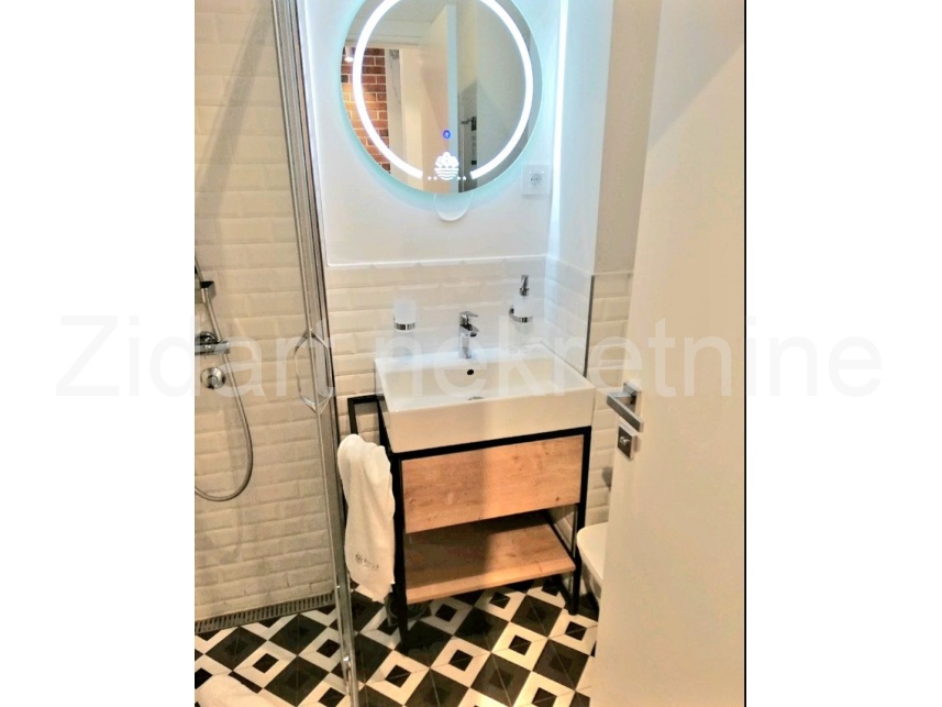 Квартира, 301 м², 89 000$ — FAKTOR